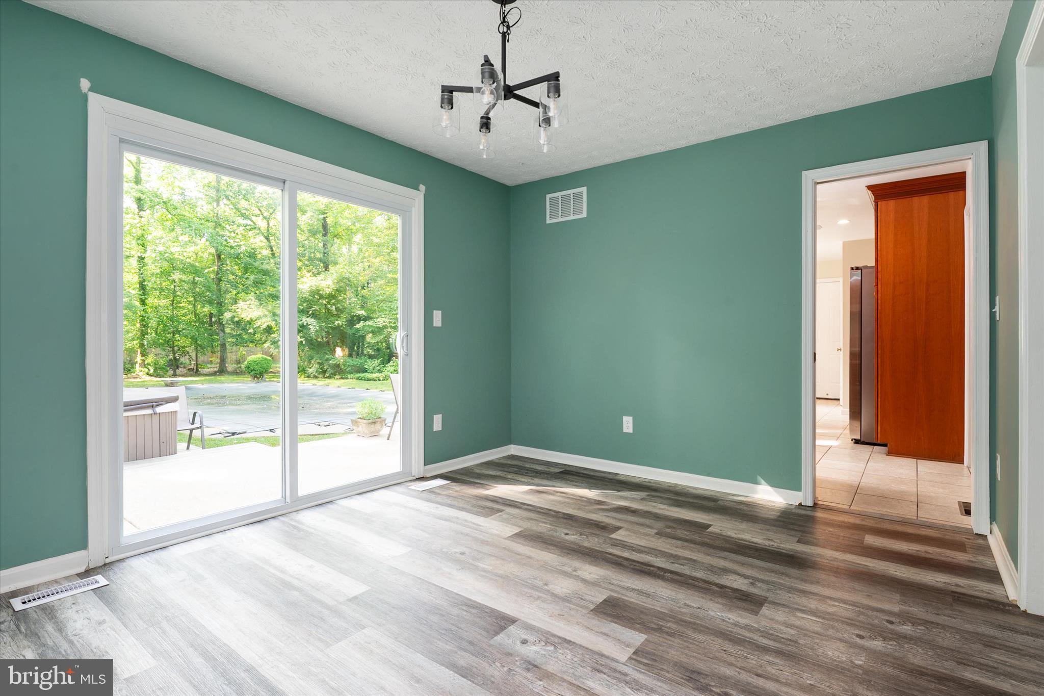 AMBERLEY - Residential