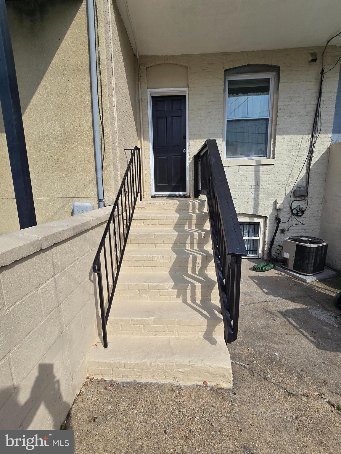 GREEKTOWN - Residential