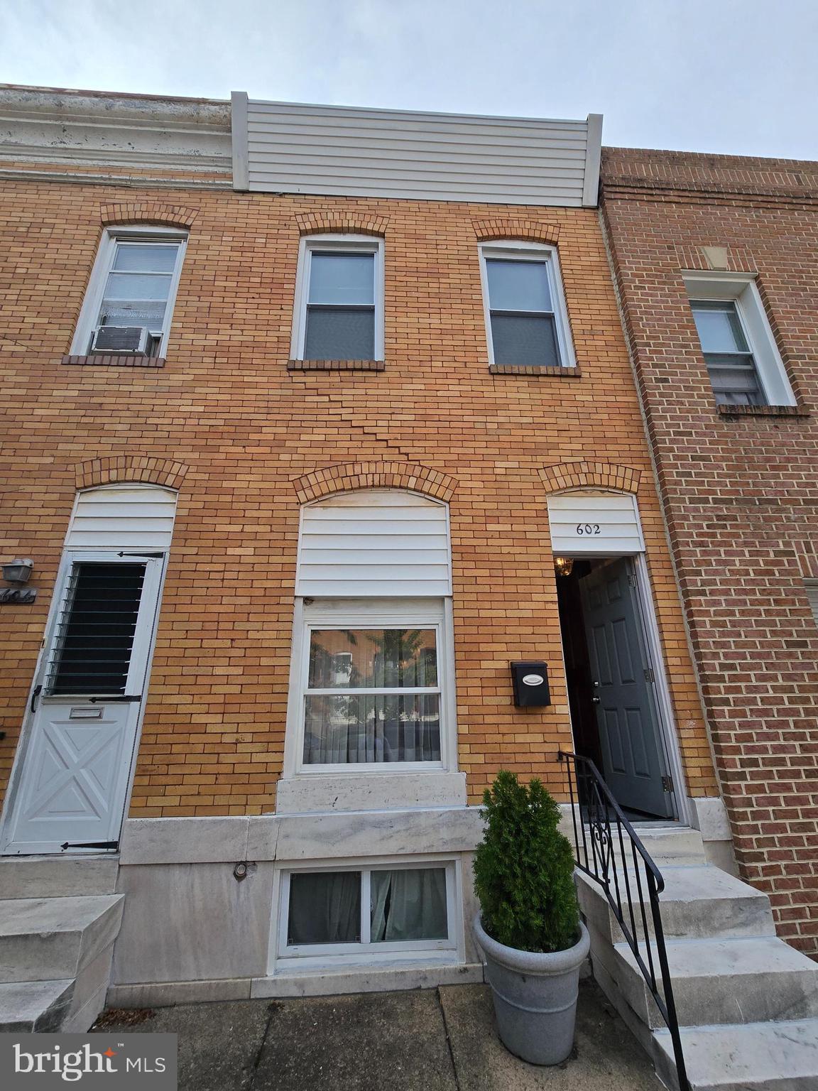 GREEKTOWN - Residential