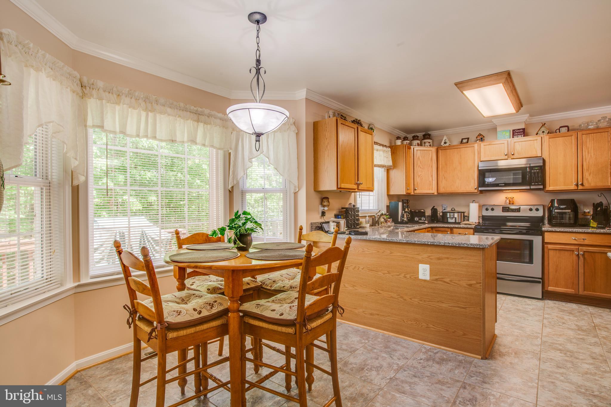 UNIONVILLE CROSSING - Residential