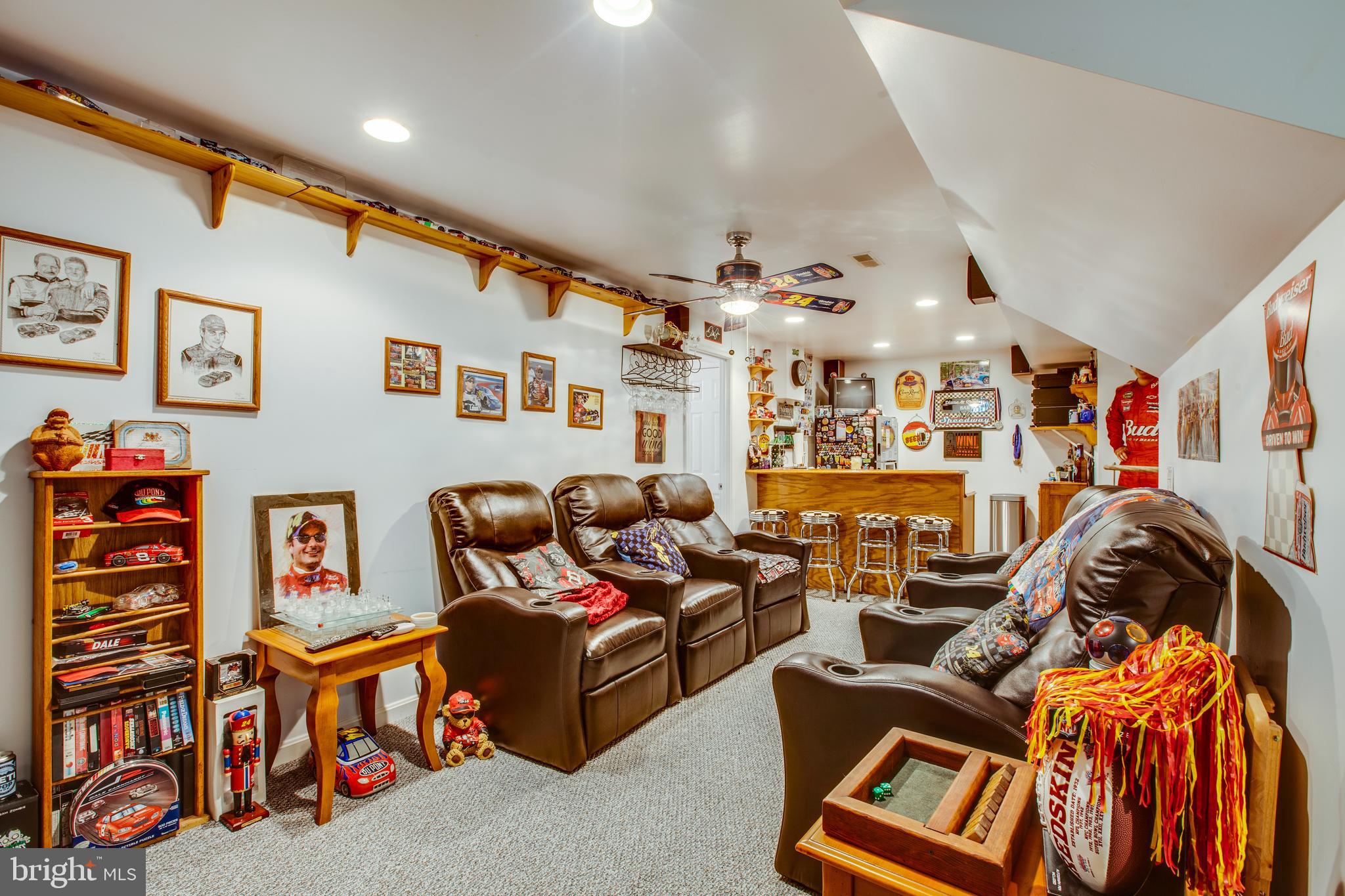 UNIONVILLE CROSSING - Residential