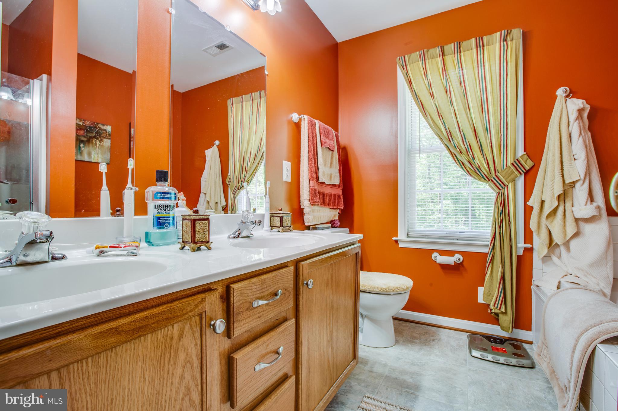 UNIONVILLE CROSSING - Residential