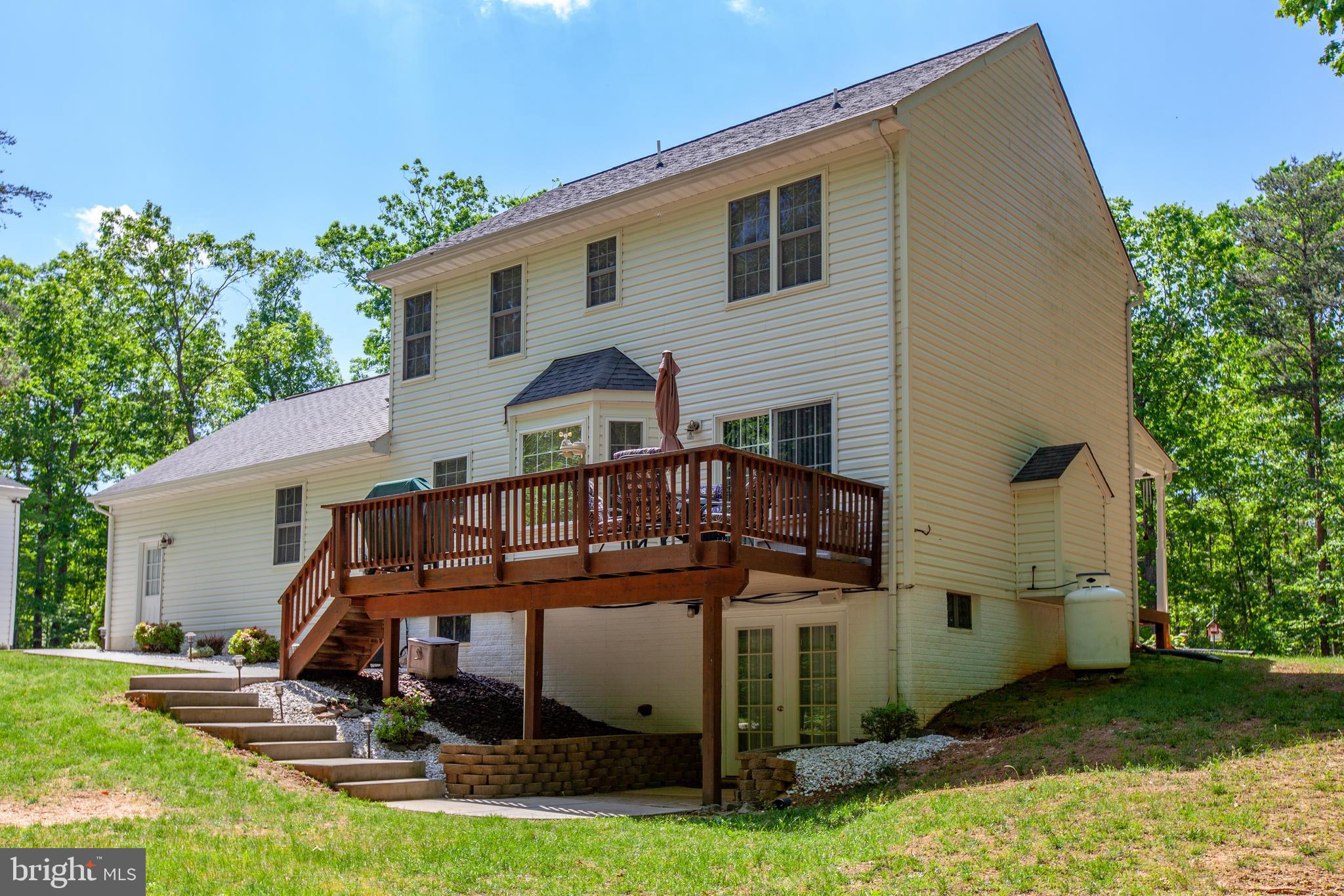 UNIONVILLE CROSSING - Residential