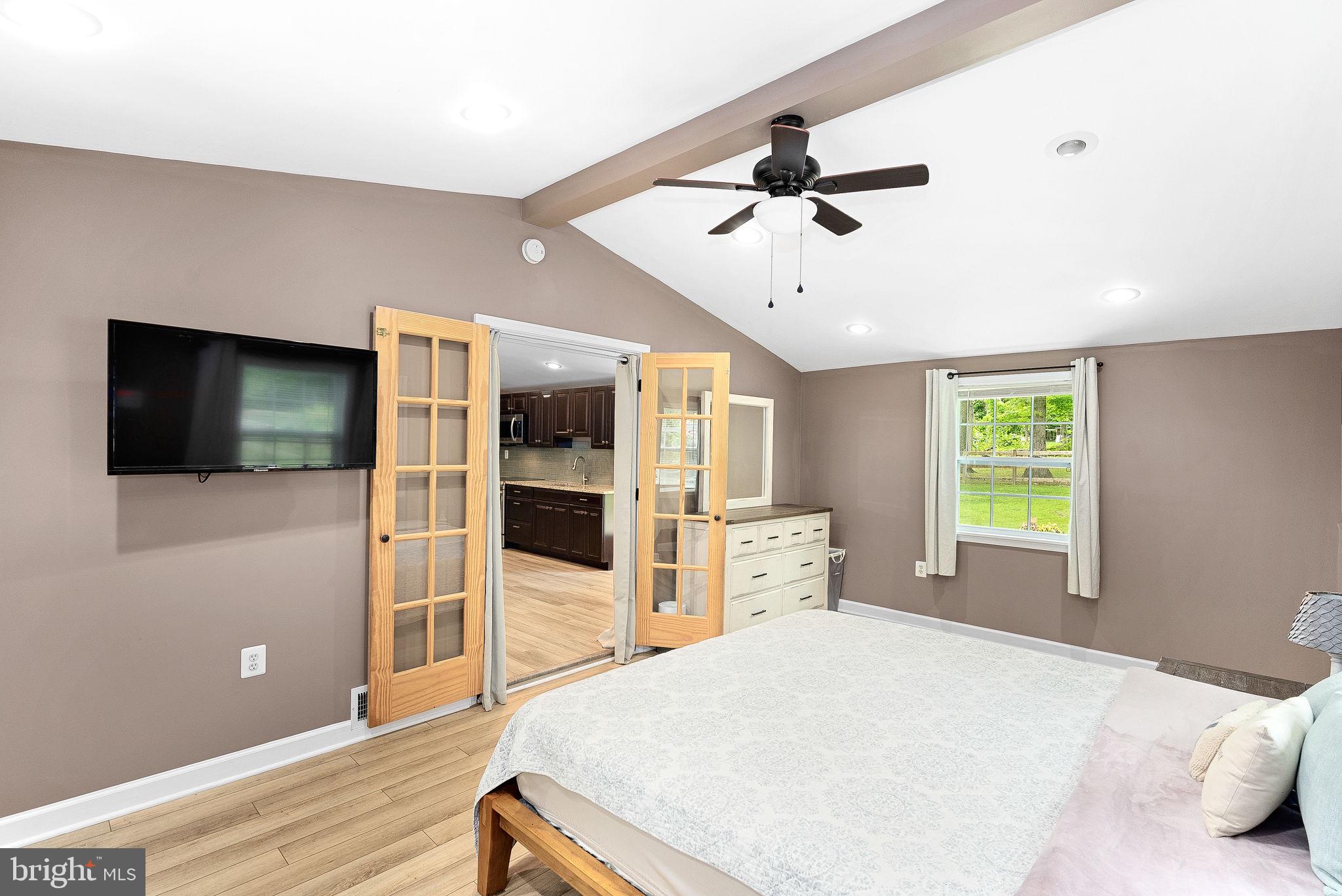 RIVER VIEW PARK - Residential