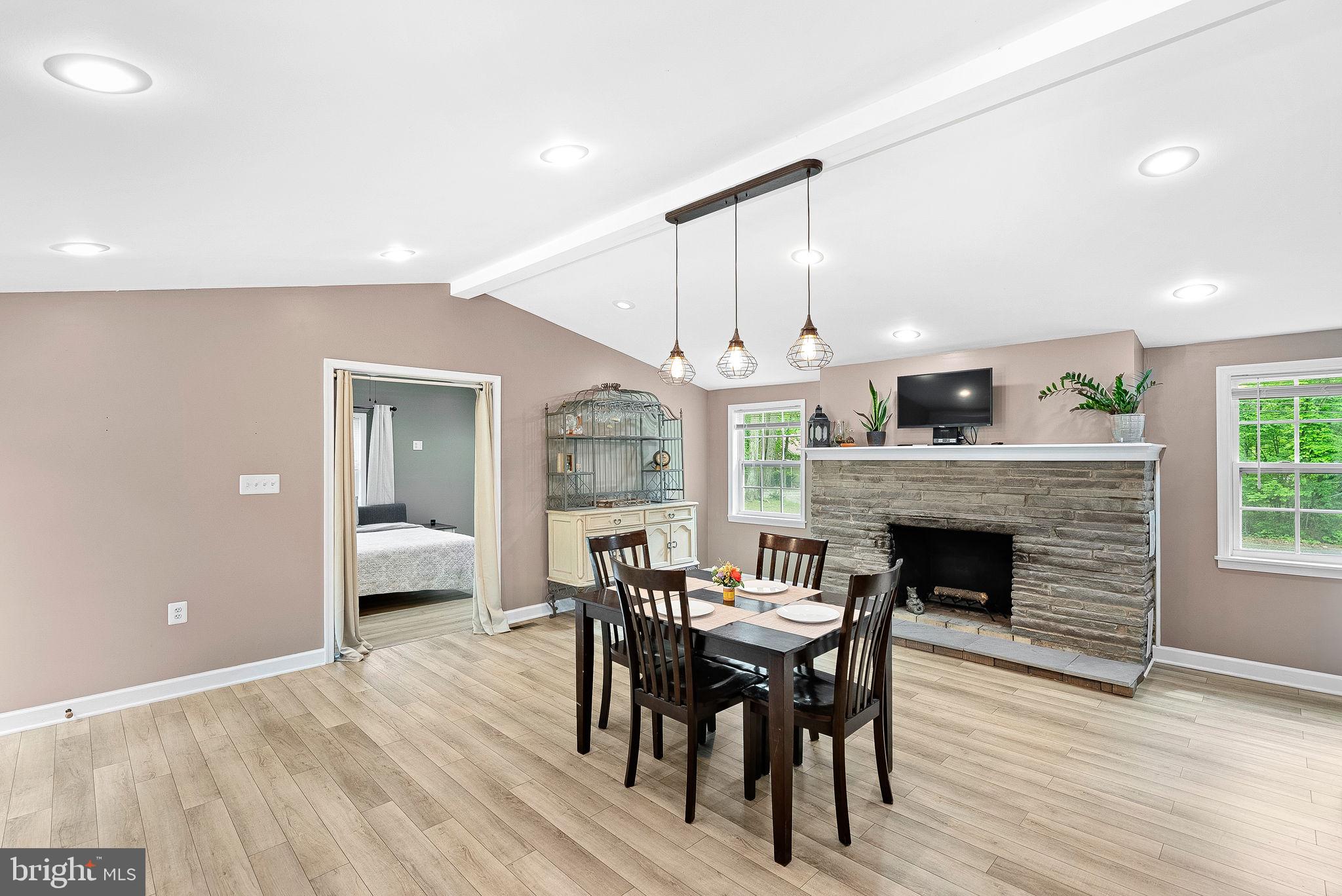 83 RIDGE CREST DRIVE