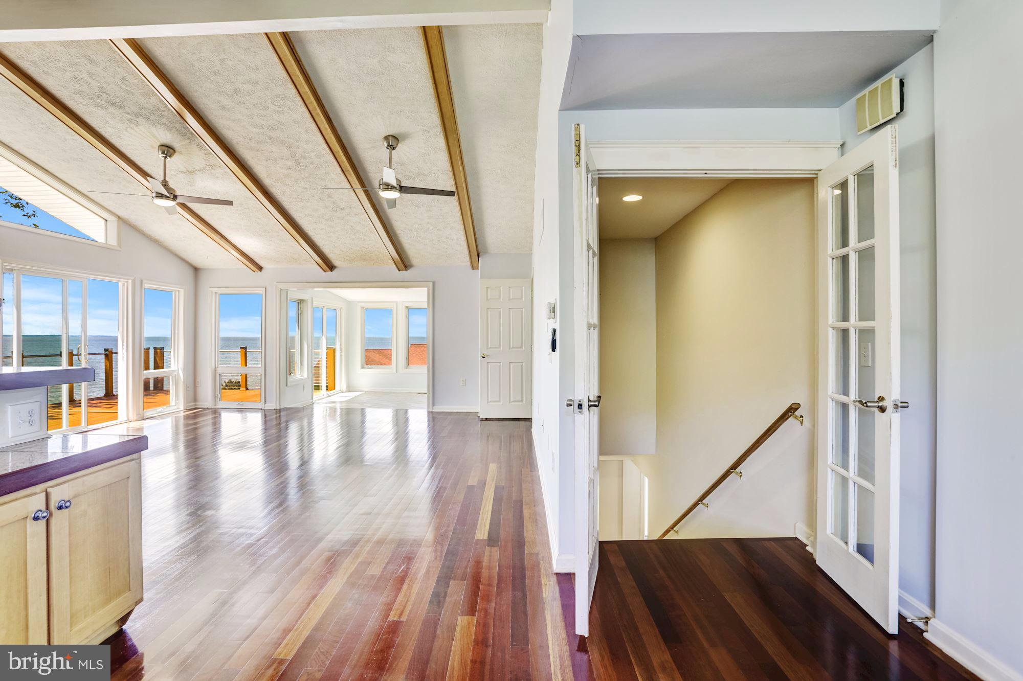 LOVE POINT - Residential Lease