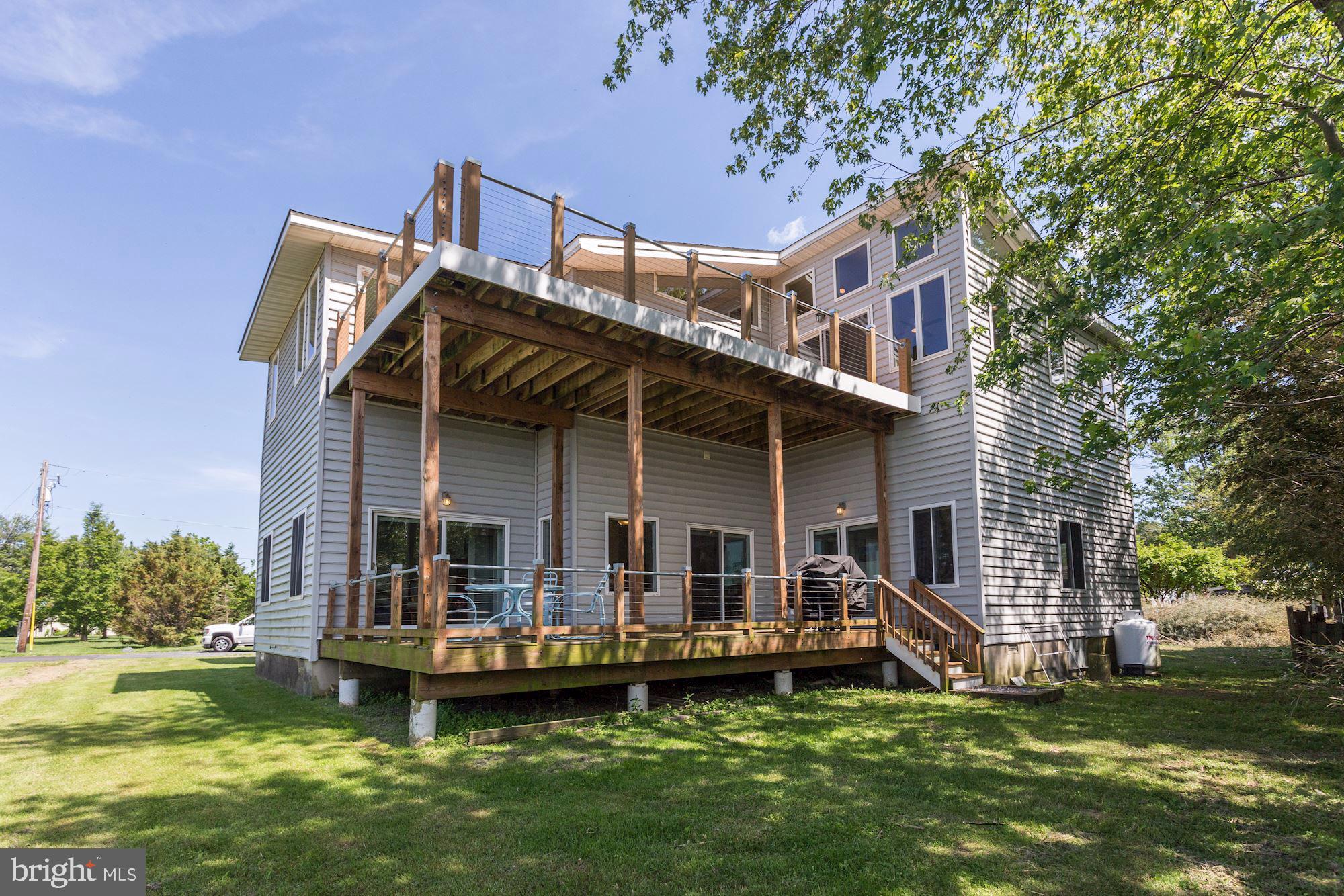 LOVE POINT - Residential Lease