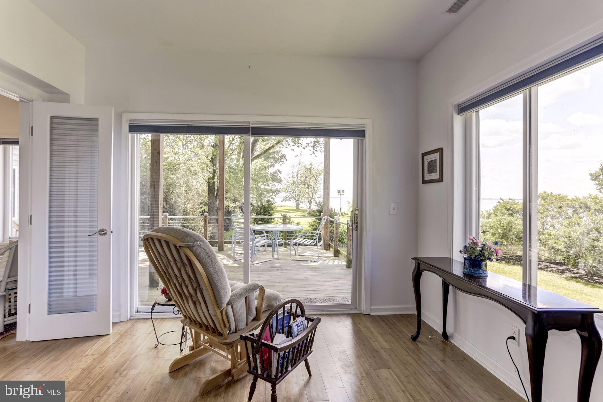 LOVE POINT - Residential Lease