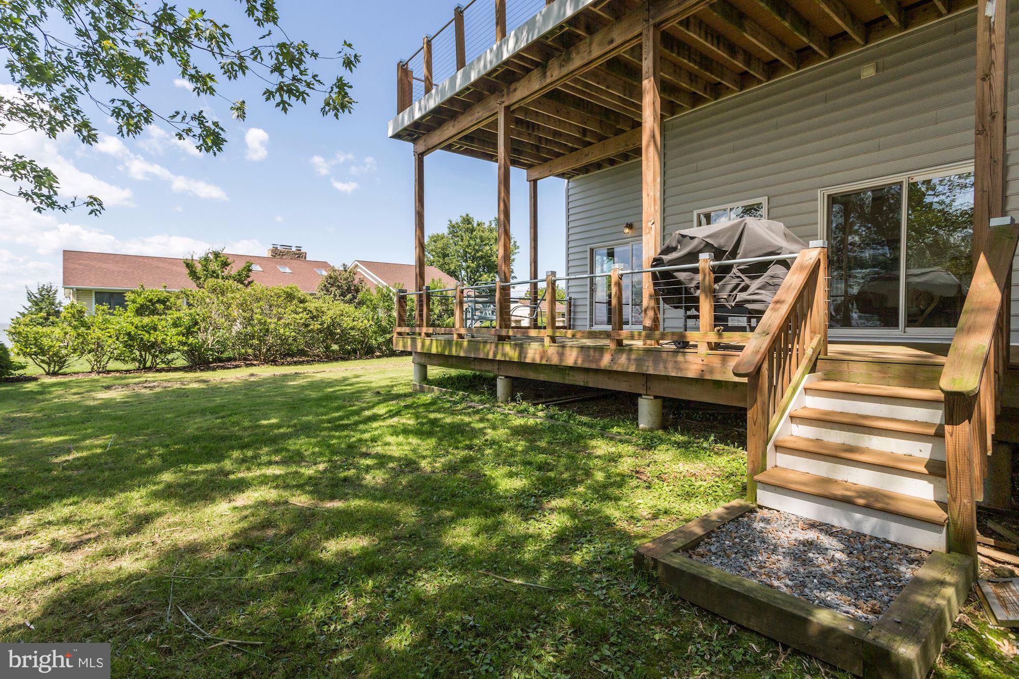 LOVE POINT - Residential Lease