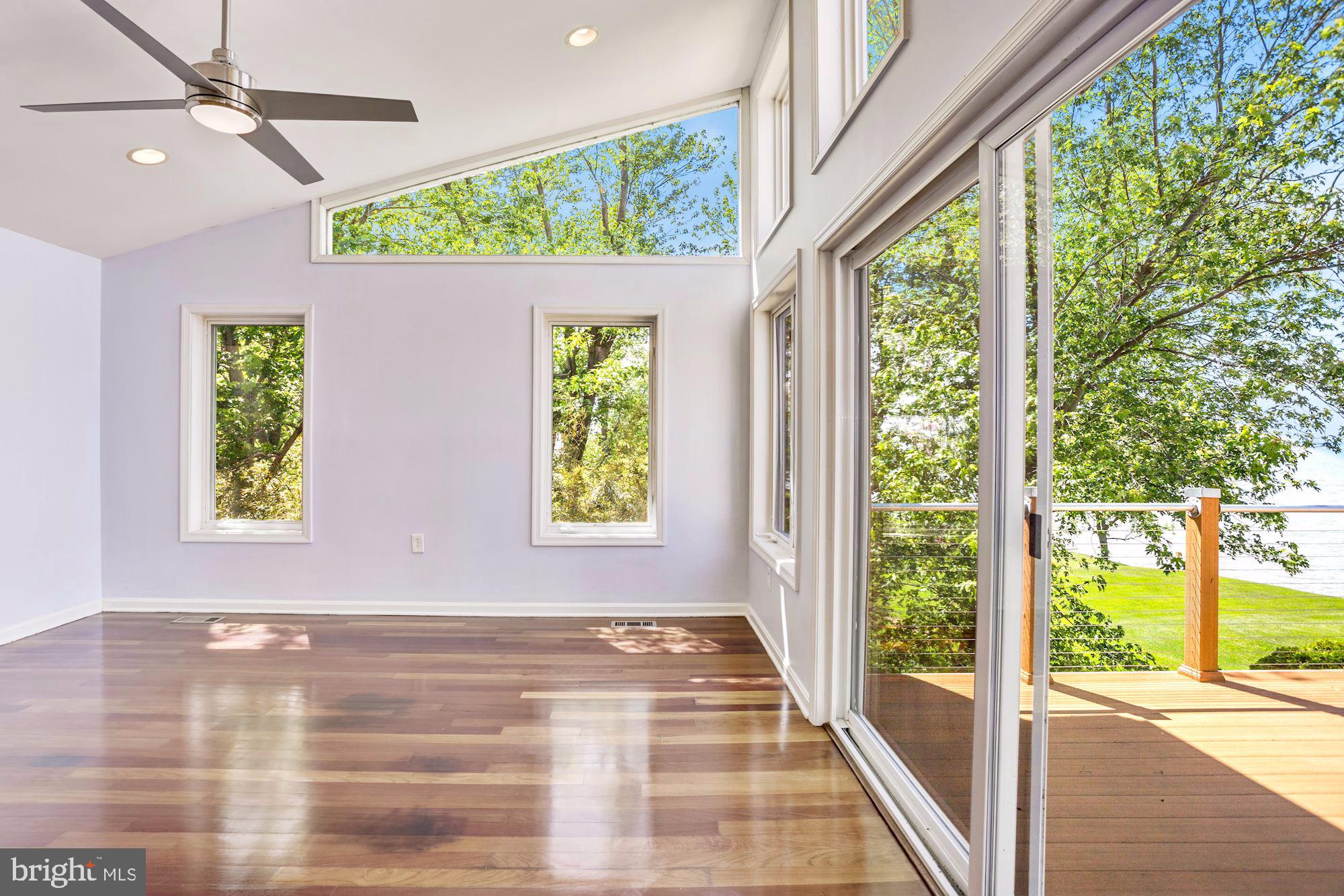 LOVE POINT - Residential Lease