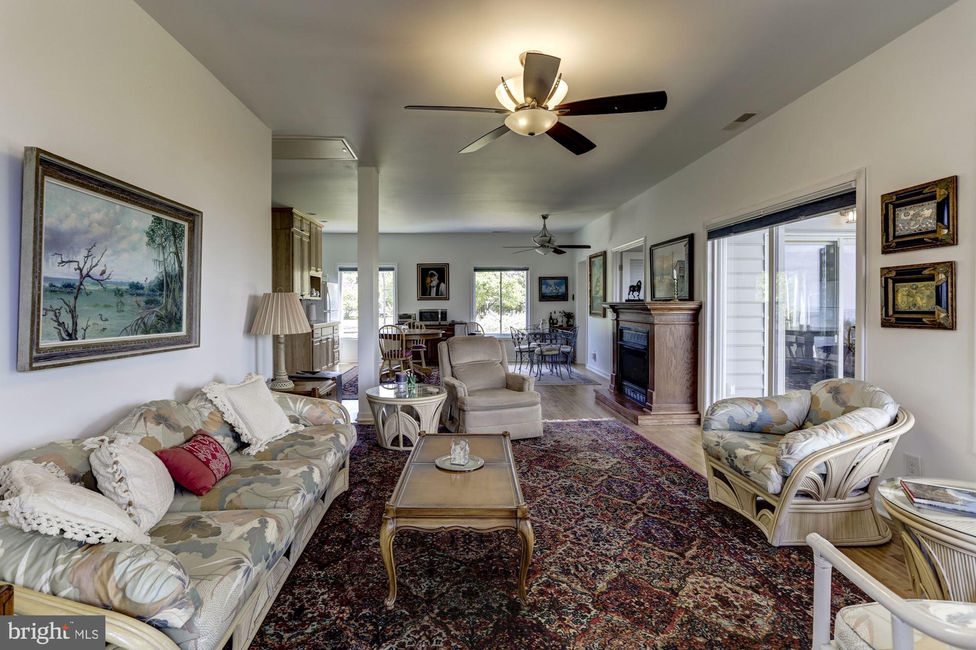 LOVE POINT - Residential Lease