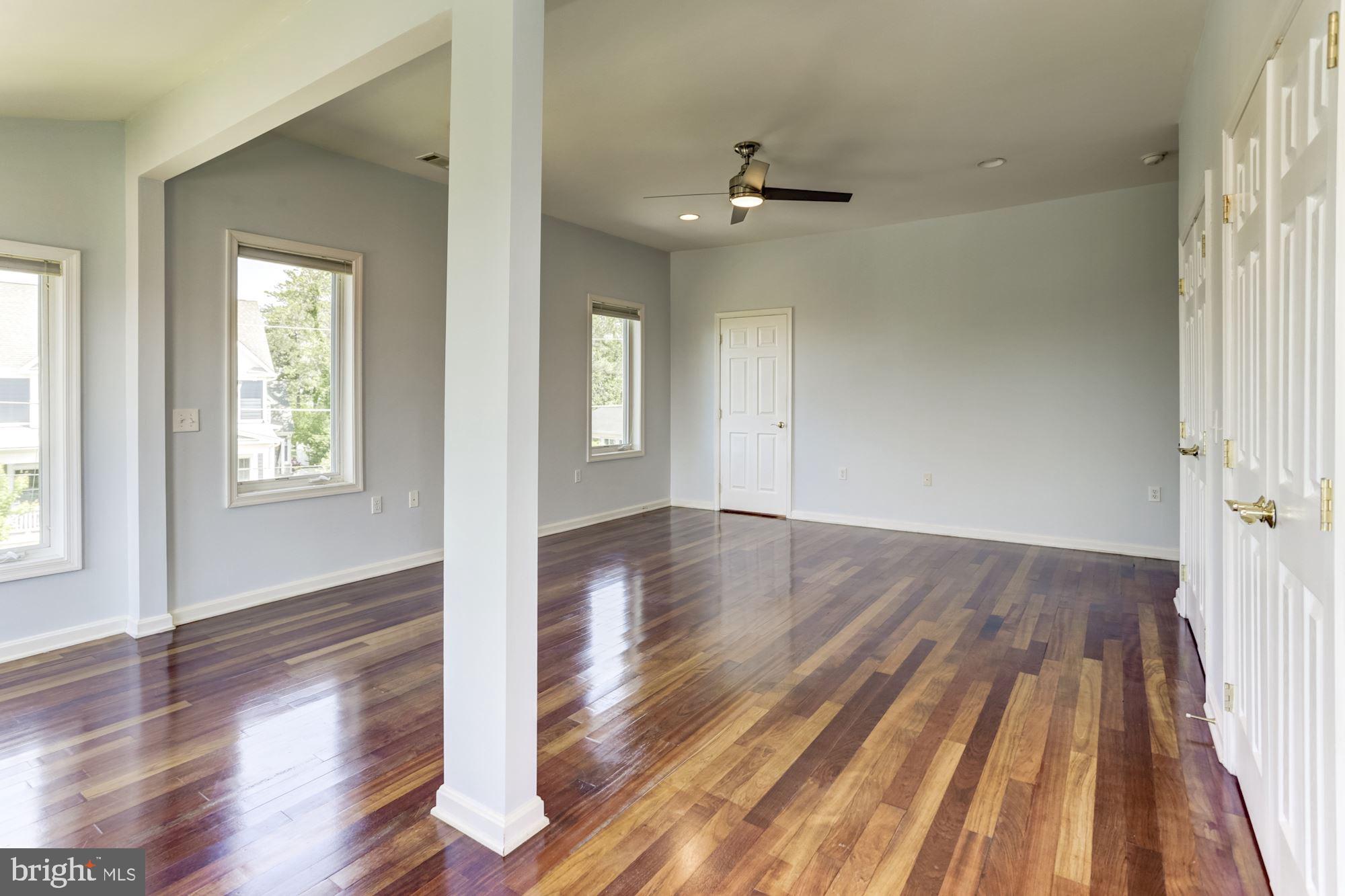 LOVE POINT - Residential Lease