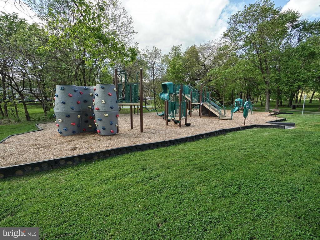 HUNGERFORD - Residential