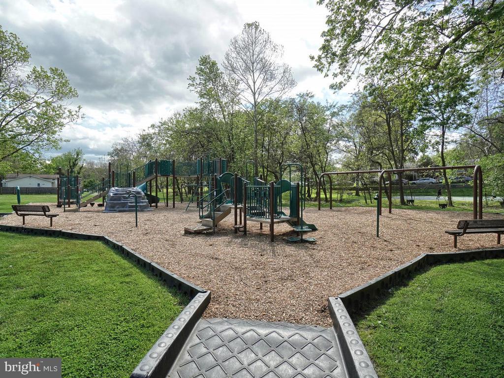 HUNGERFORD - Residential