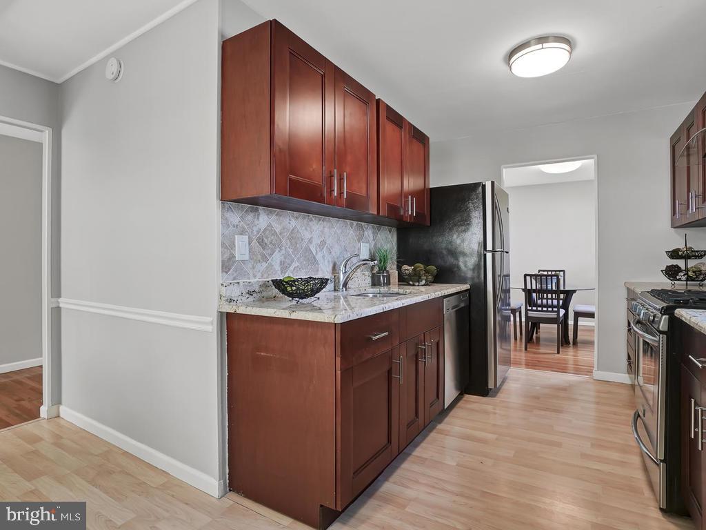 HUNGERFORD - Residential