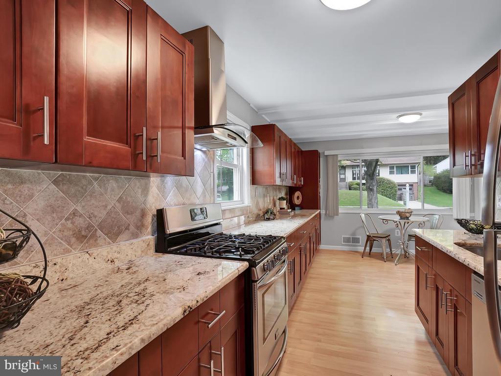 HUNGERFORD - Residential