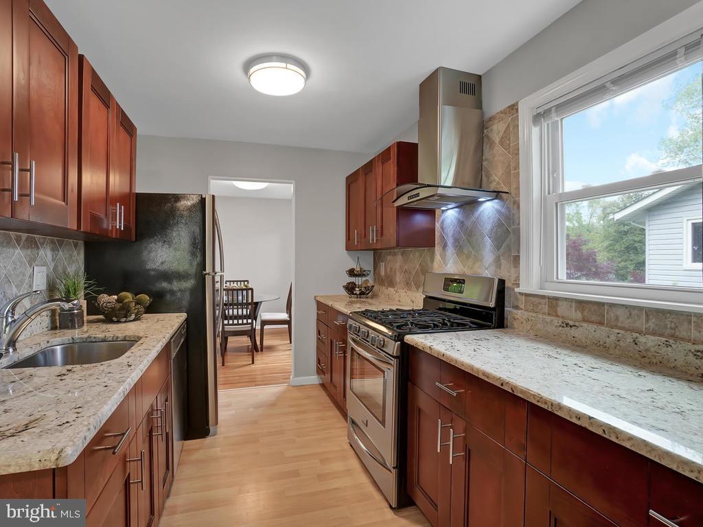 HUNGERFORD - Residential