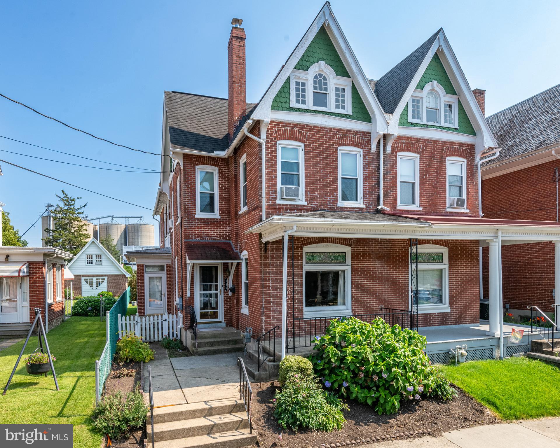 140 W WASHINGTON STREET