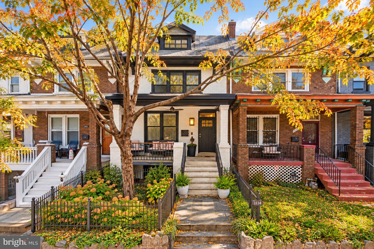 1114 4TH STREET NE