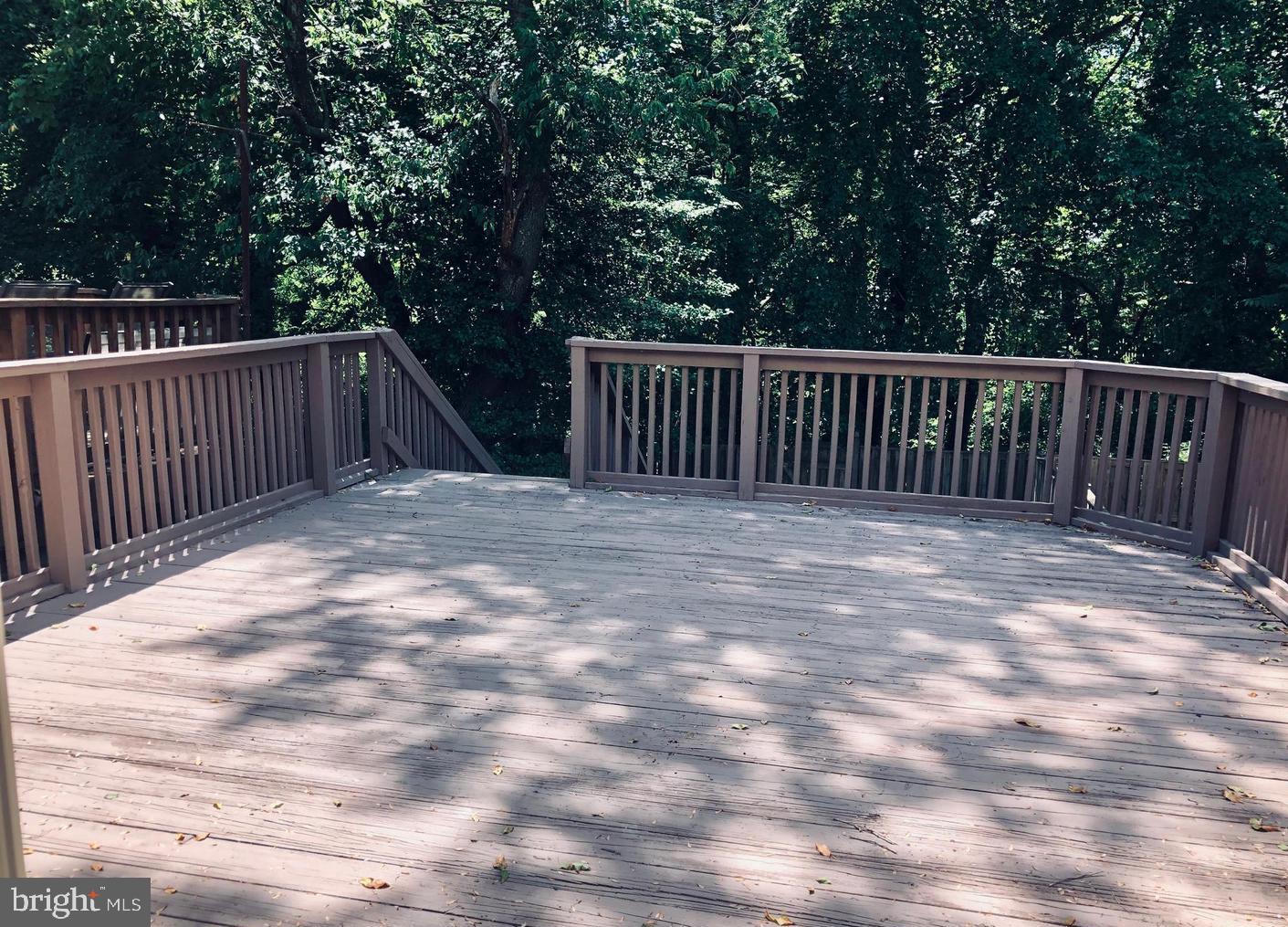 1308 HOLLOW GLEN CT