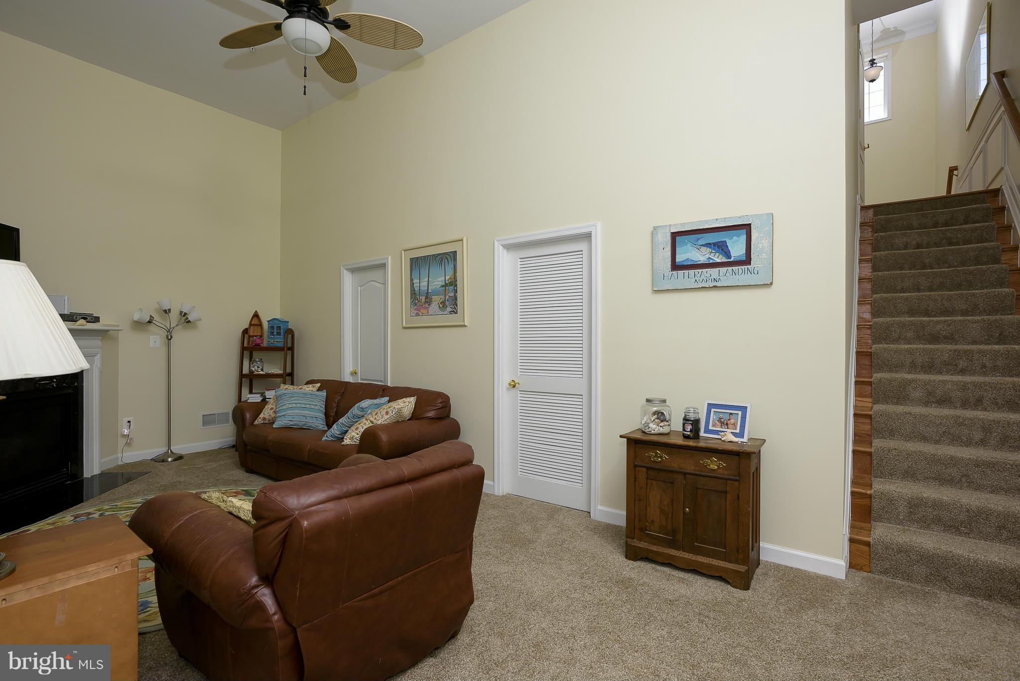 SOUTH RIVER COLONY - Residential Lease