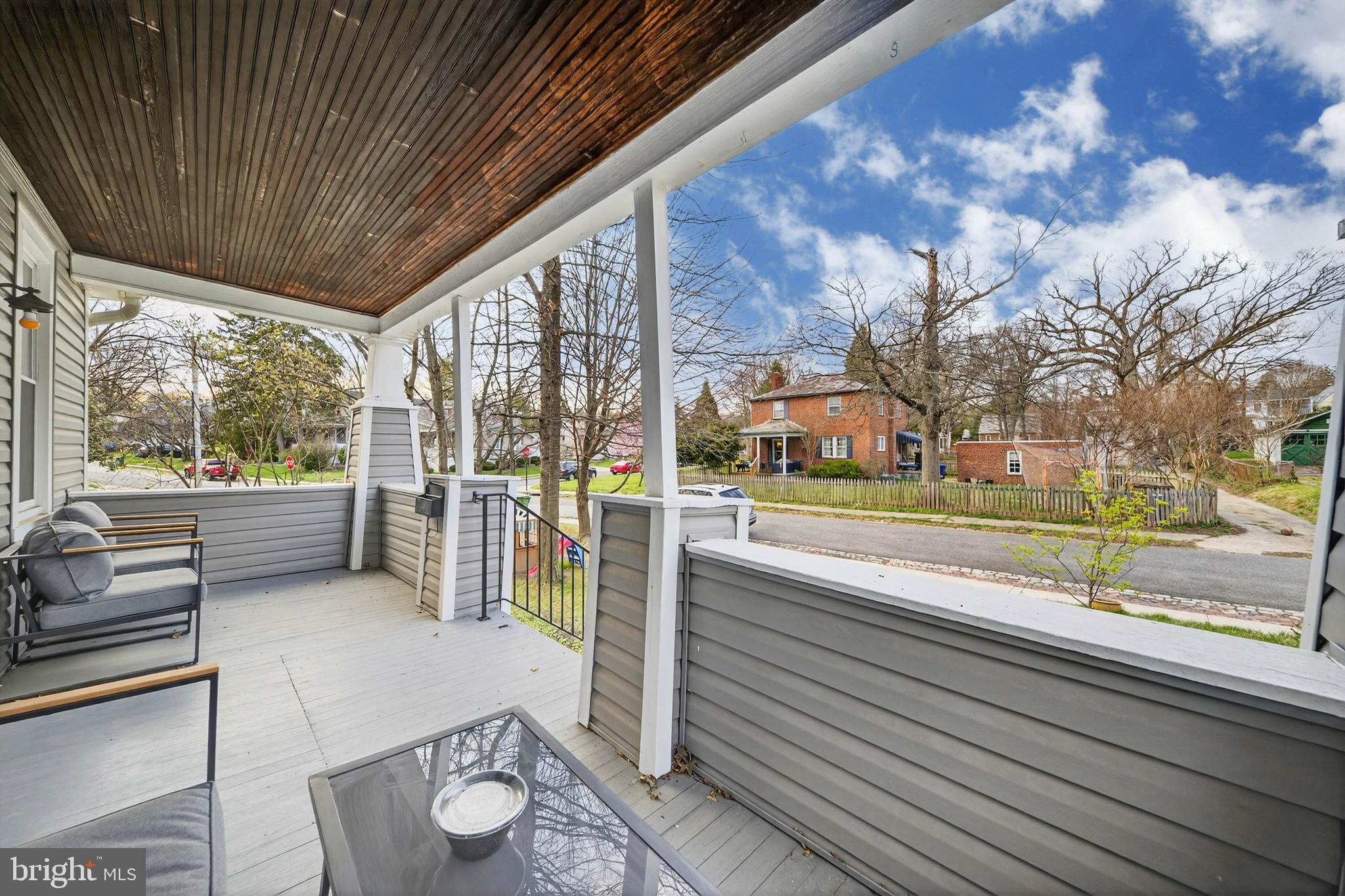 303 E MELROSE AVENUE