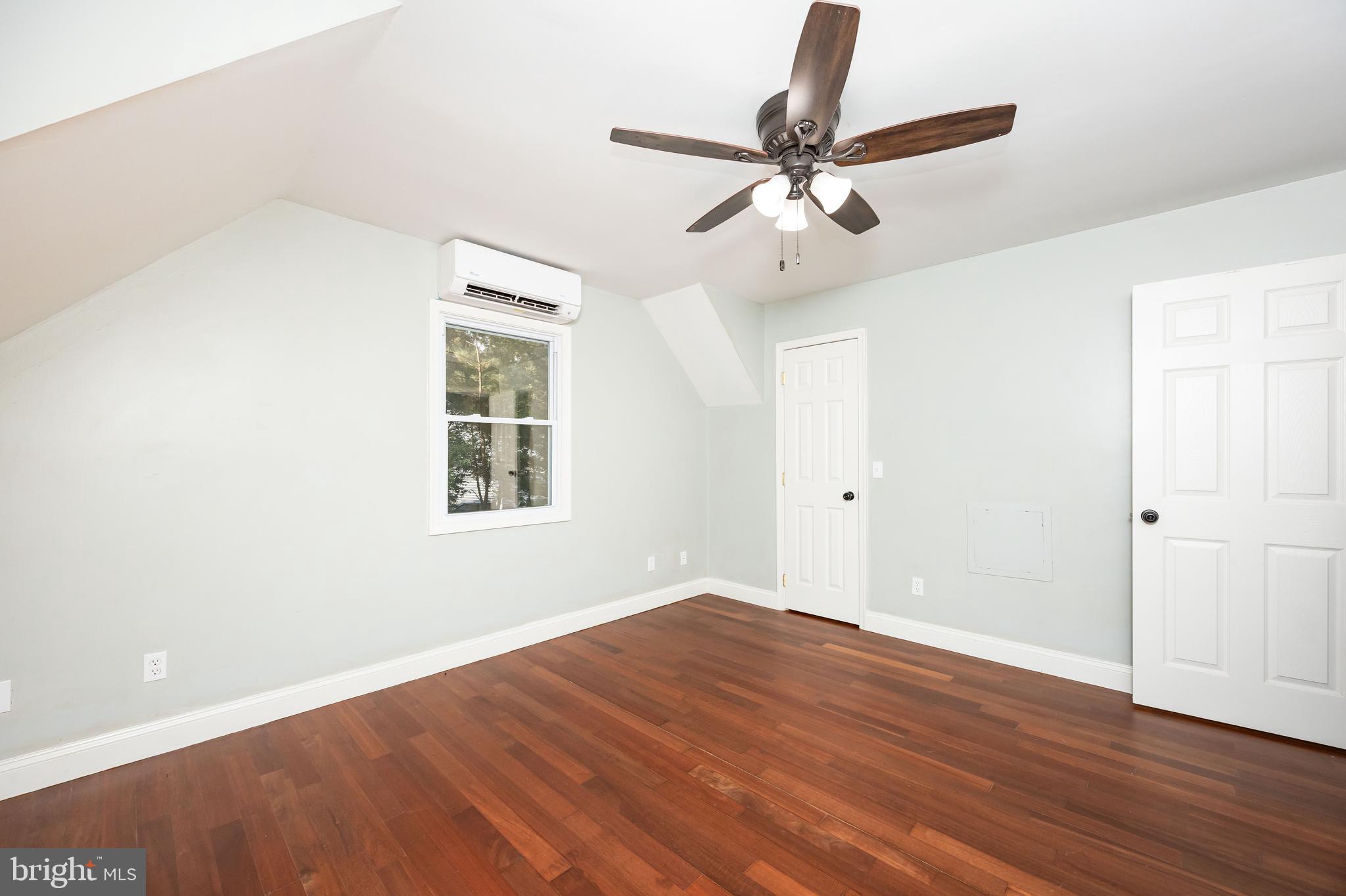 COULBOURNE WOODS - Residential