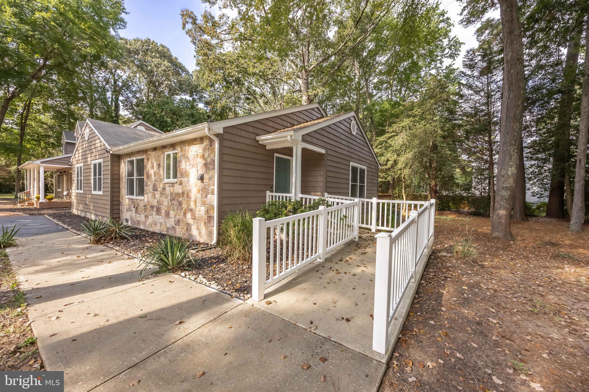 COULBOURNE WOODS - Residential