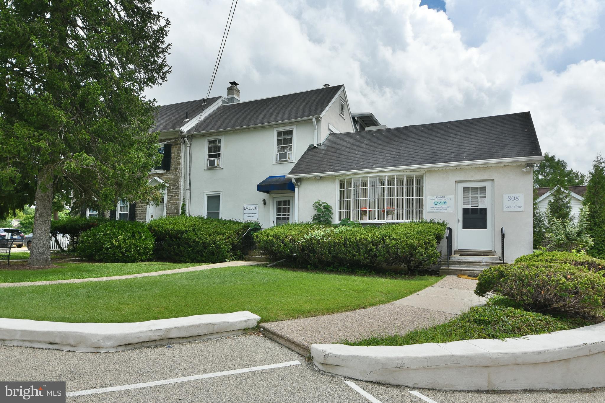 808 BETHLEHEM PIKE 9