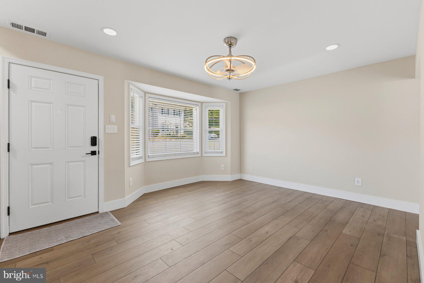 THE TALLWOODS - Residential