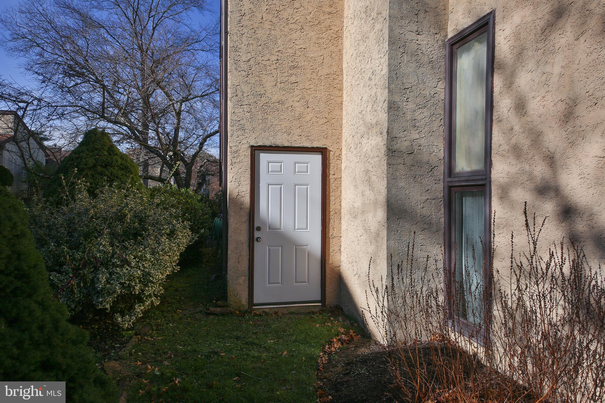 THE HIGHLANDS - Residential