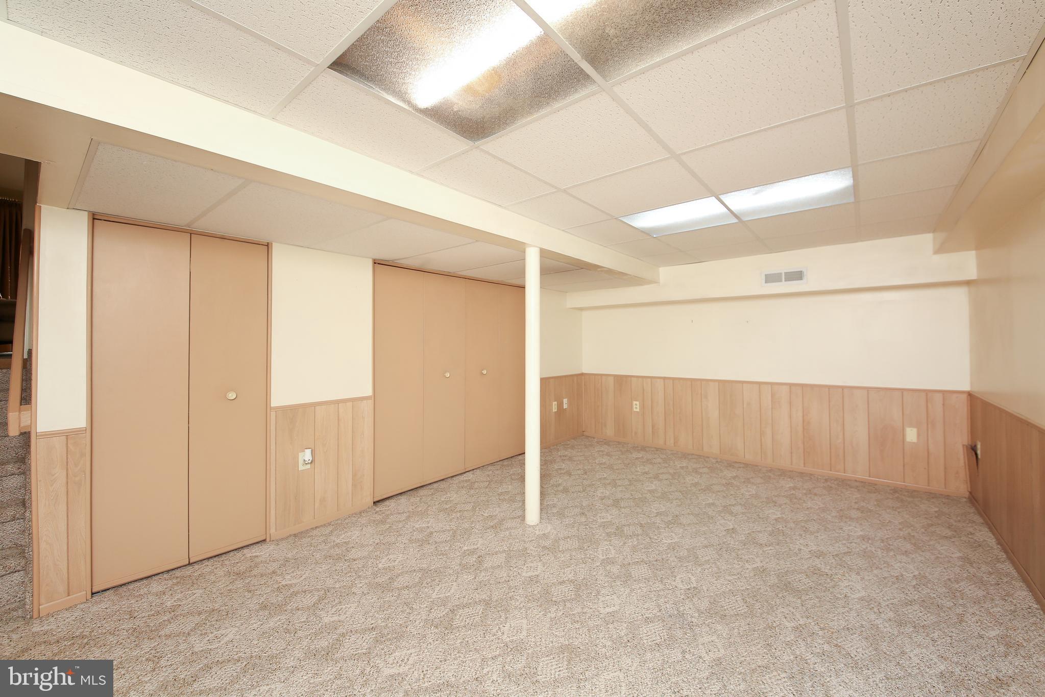 THE HIGHLANDS - Residential