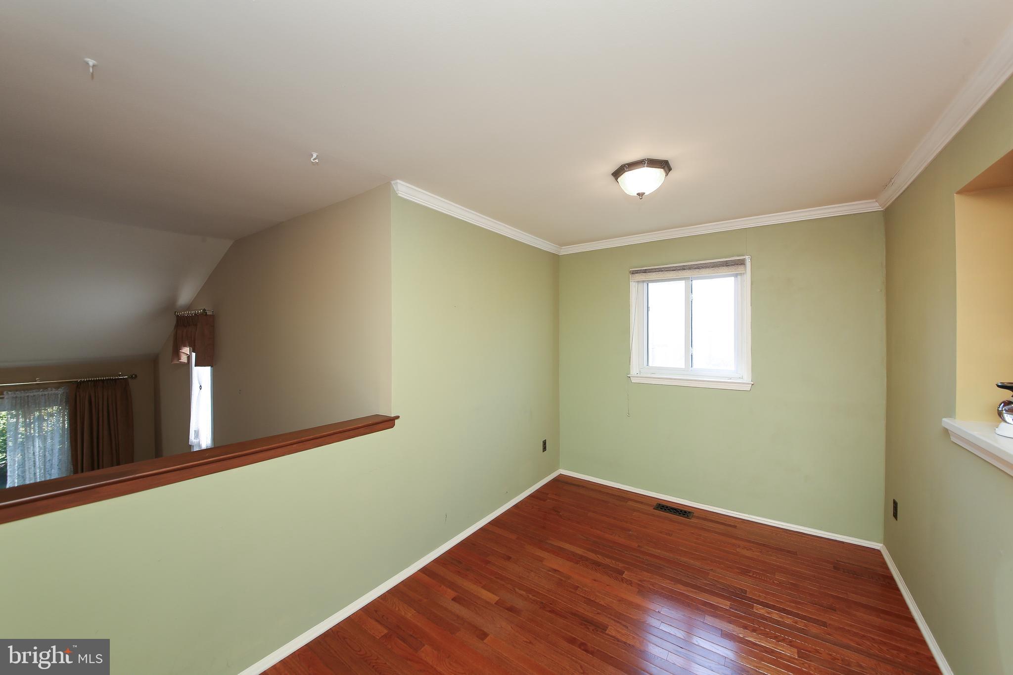 THE HIGHLANDS - Residential