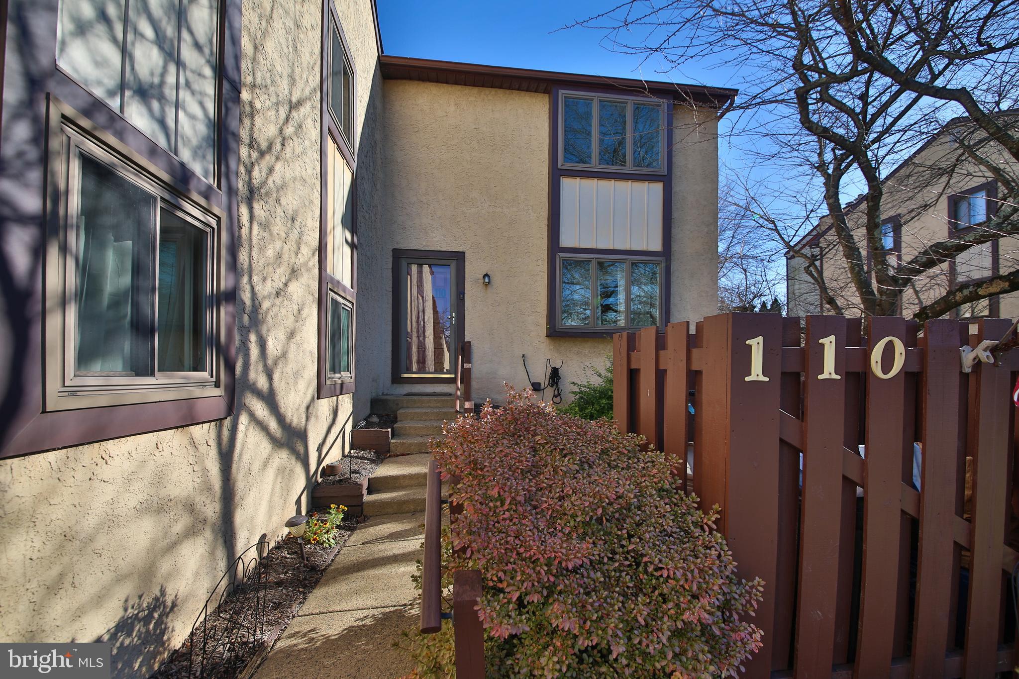 THE HIGHLANDS - Residential