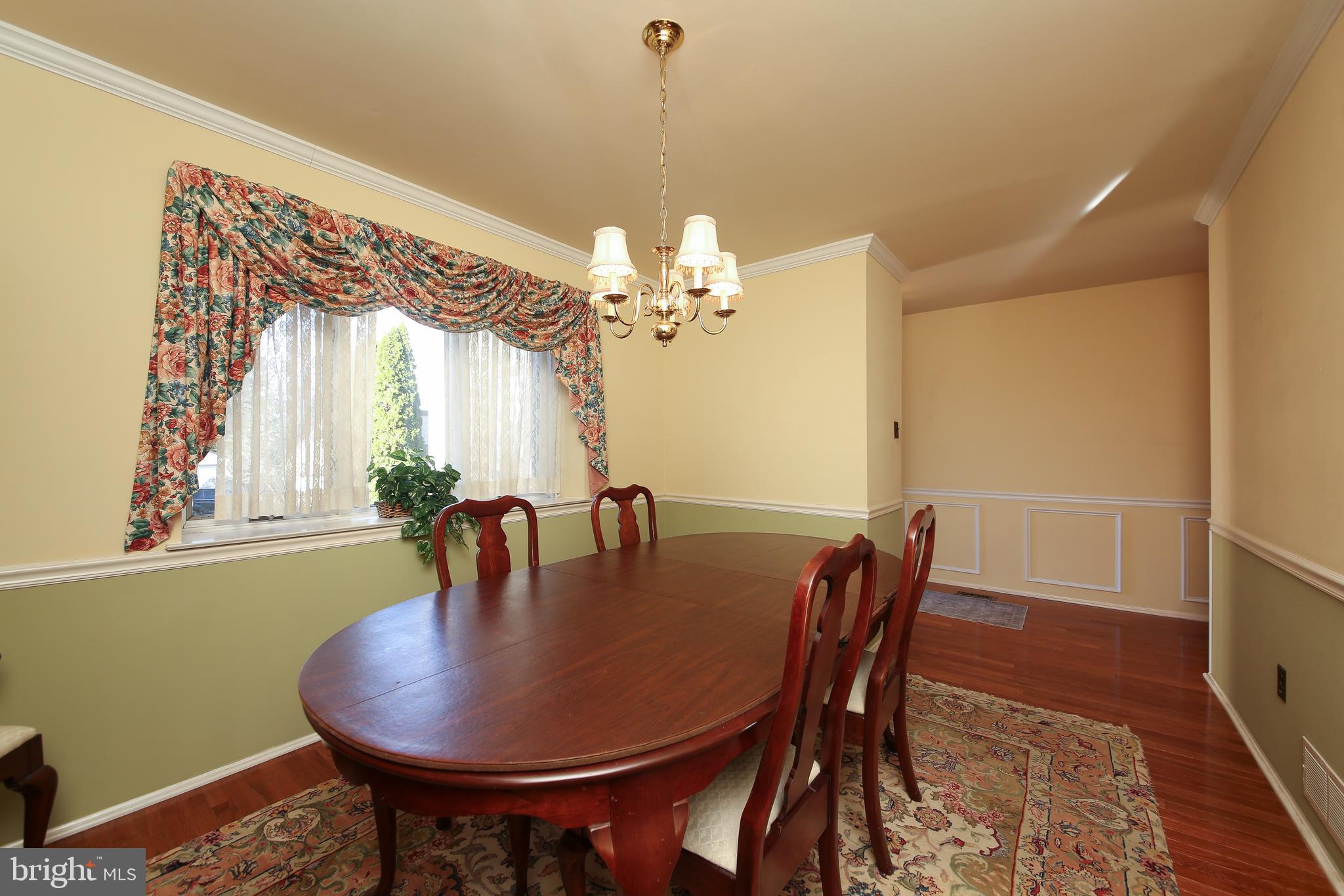 THE HIGHLANDS - Residential