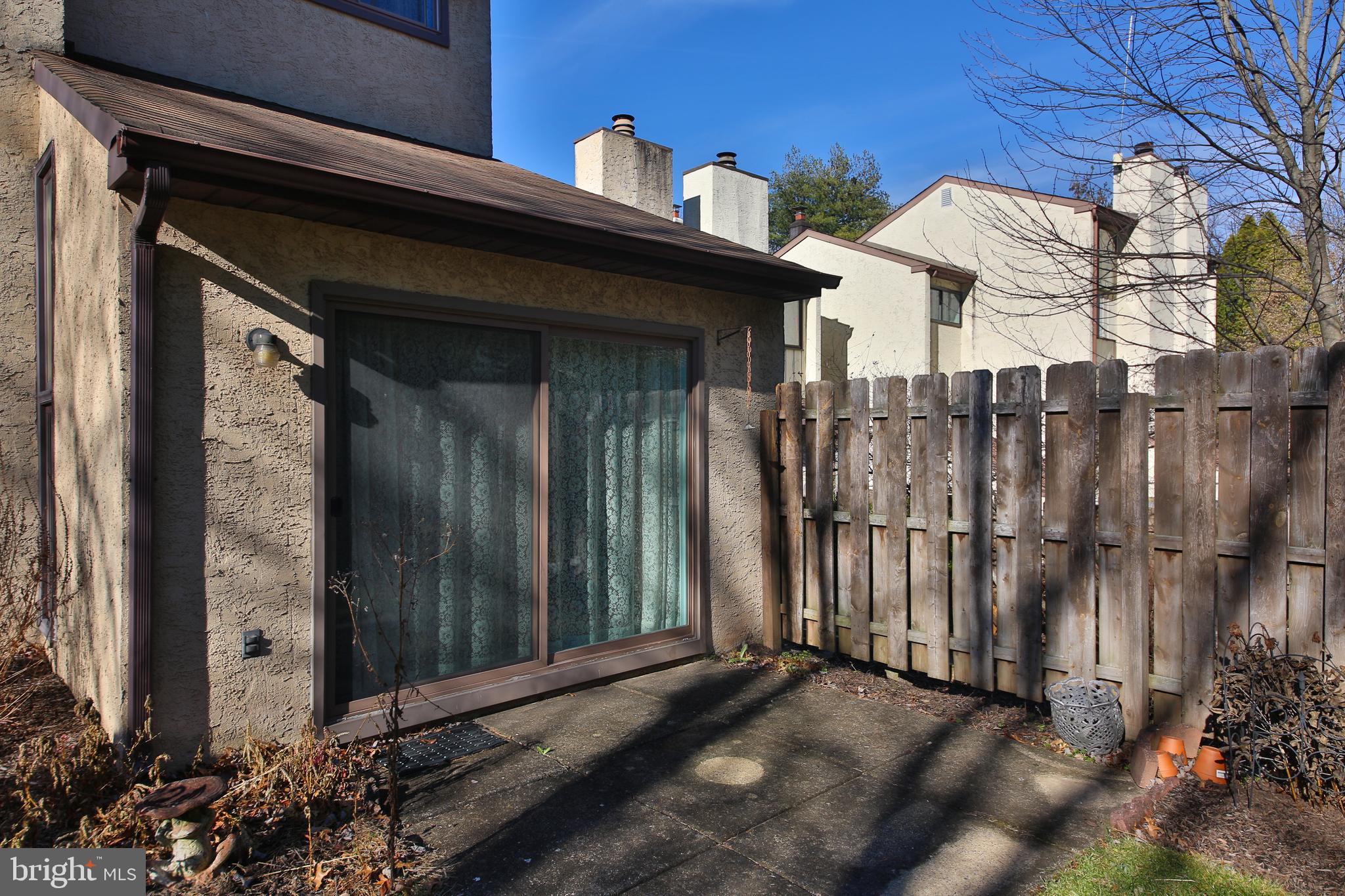 THE HIGHLANDS - Residential