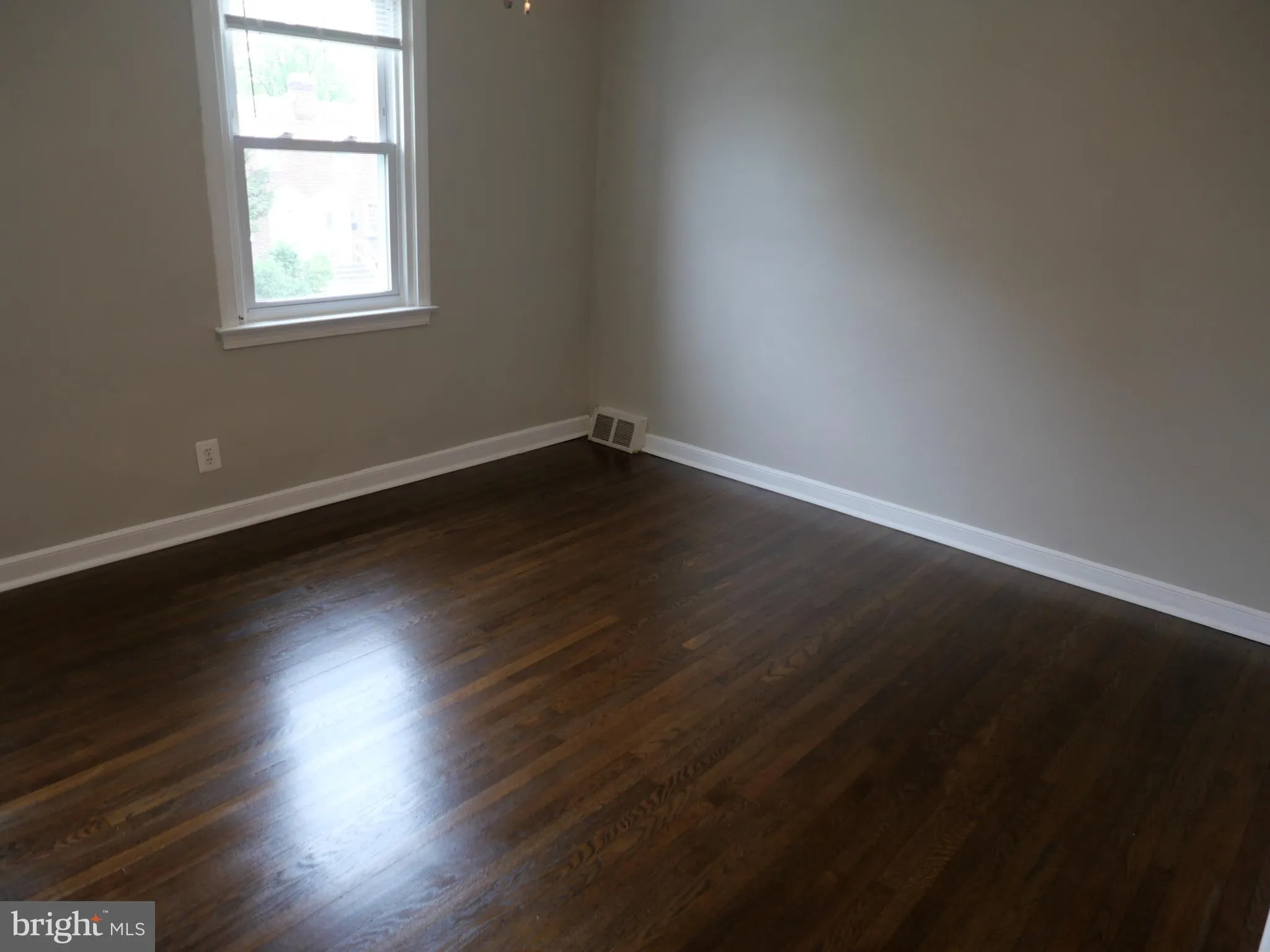 Drexel Hill, Pennsylvania 19026, United States, 3 Bedrooms Bedrooms, ,1 BathroomBathrooms,Residential,Active,195540