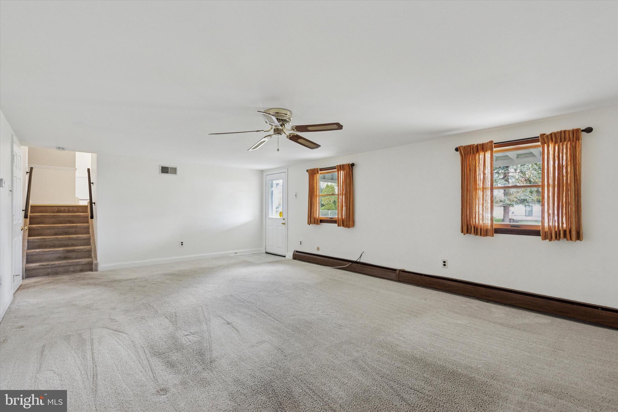 HAMPTON FARMS - Residential