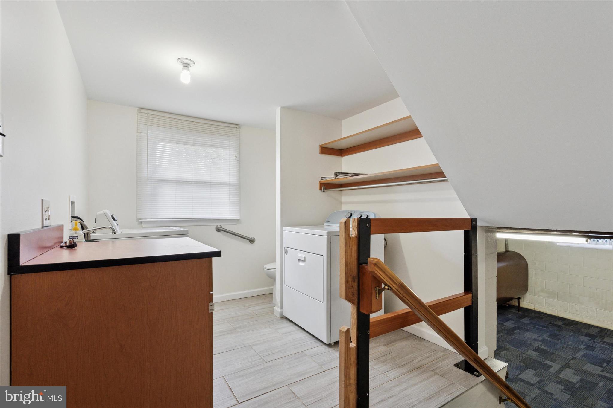 HAMPTON FARMS - Residential