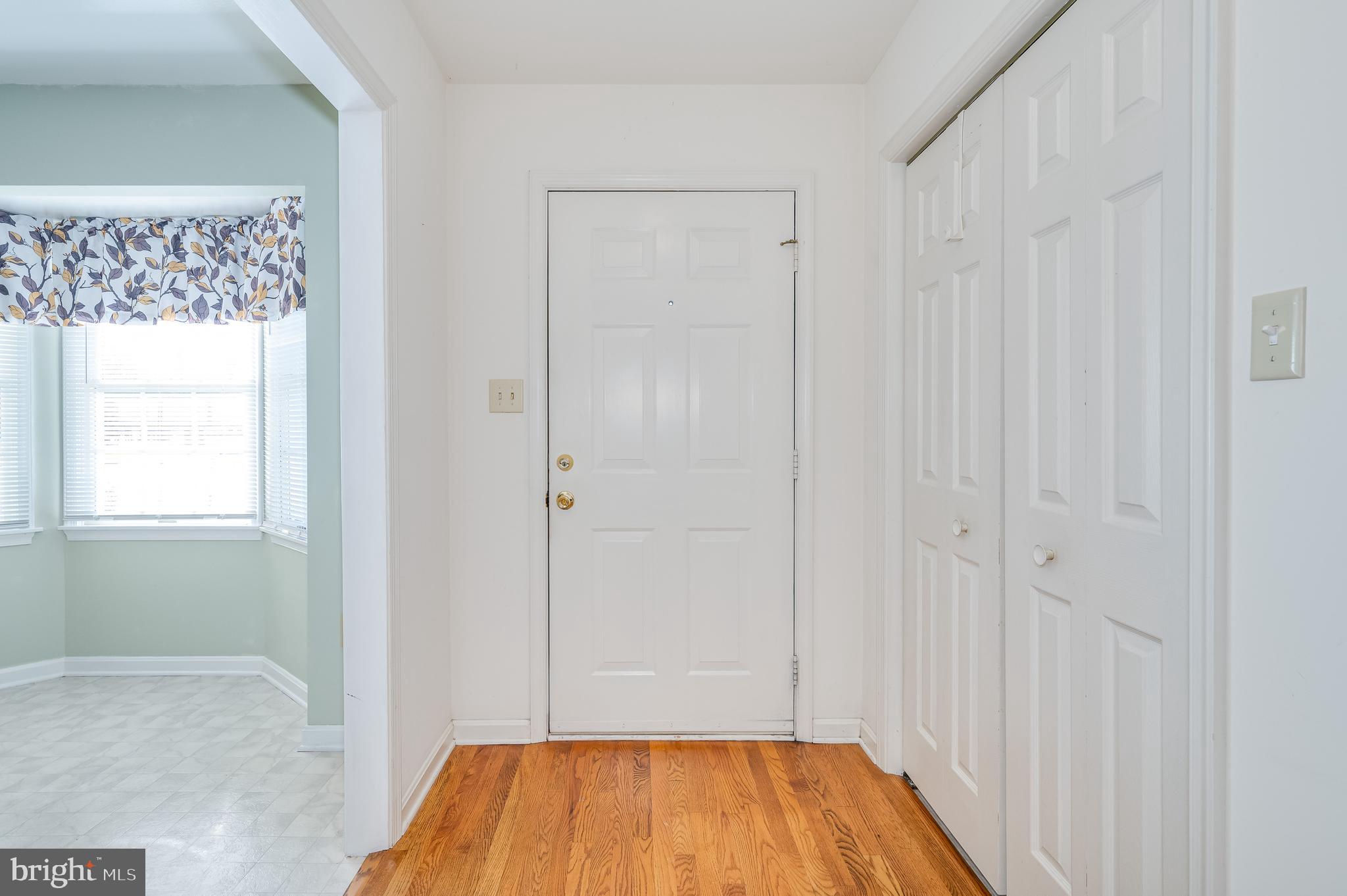 LOCUST HILL - Residential Lease