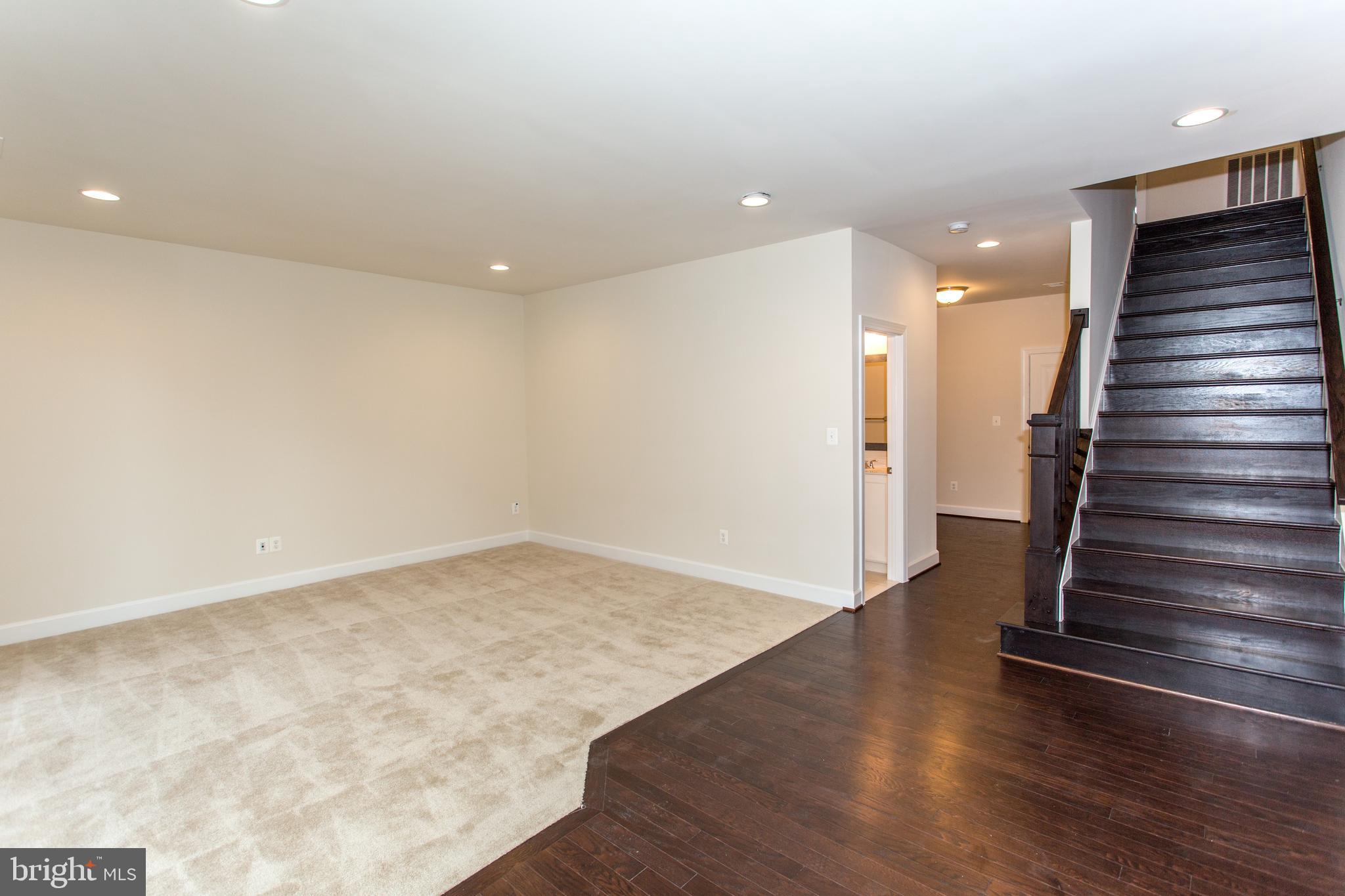 GARDEN DISTRICT AT BRAMBLETON TOWN CENTER - Residential Lease