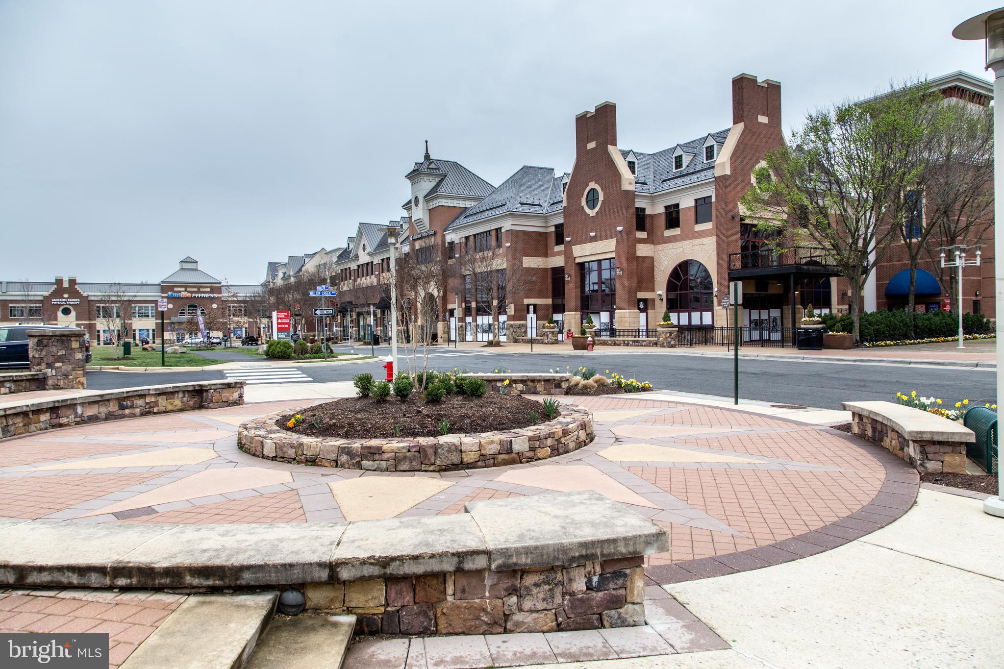 GARDEN DISTRICT AT BRAMBLETON TOWN CENTER - Residential Lease