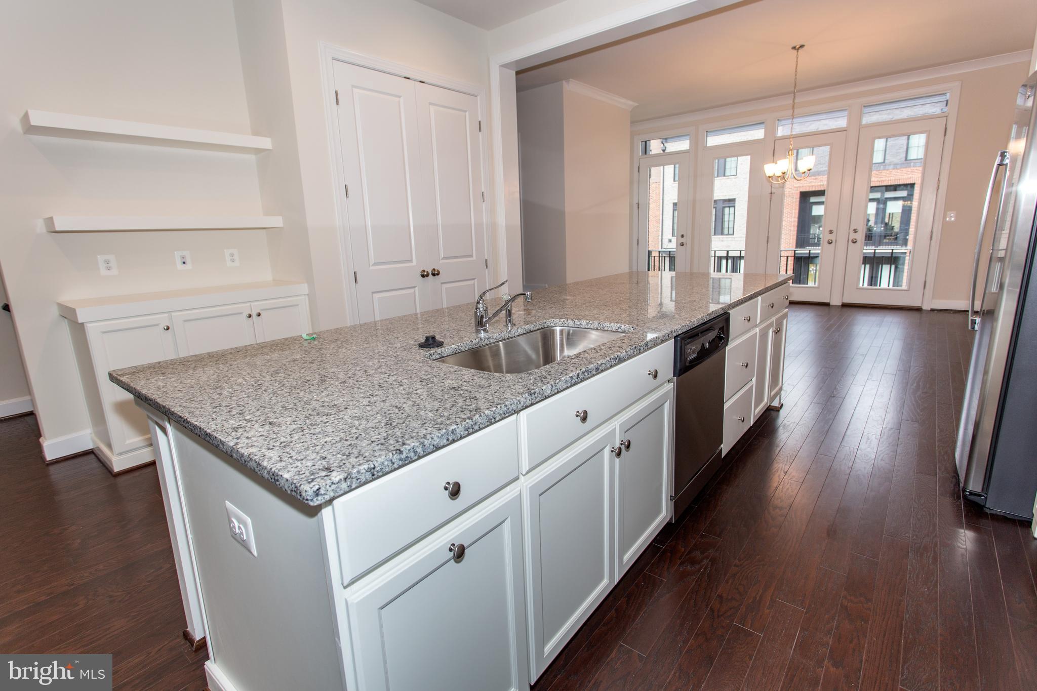 GARDEN DISTRICT AT BRAMBLETON TOWN CENTER - Residential Lease