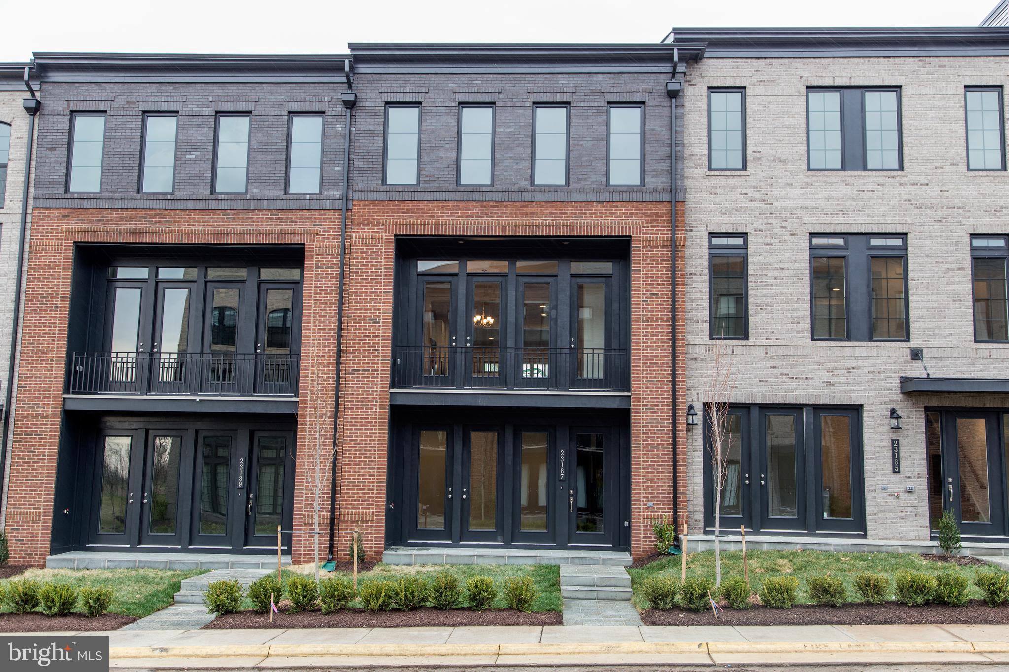 GARDEN DISTRICT AT BRAMBLETON TOWN CENTER - Residential Lease