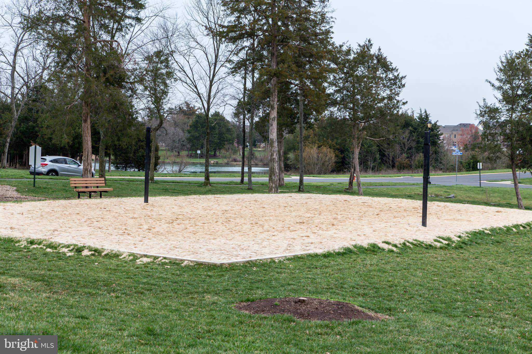 GARDEN DISTRICT AT BRAMBLETON TOWN CENTER - Residential Lease