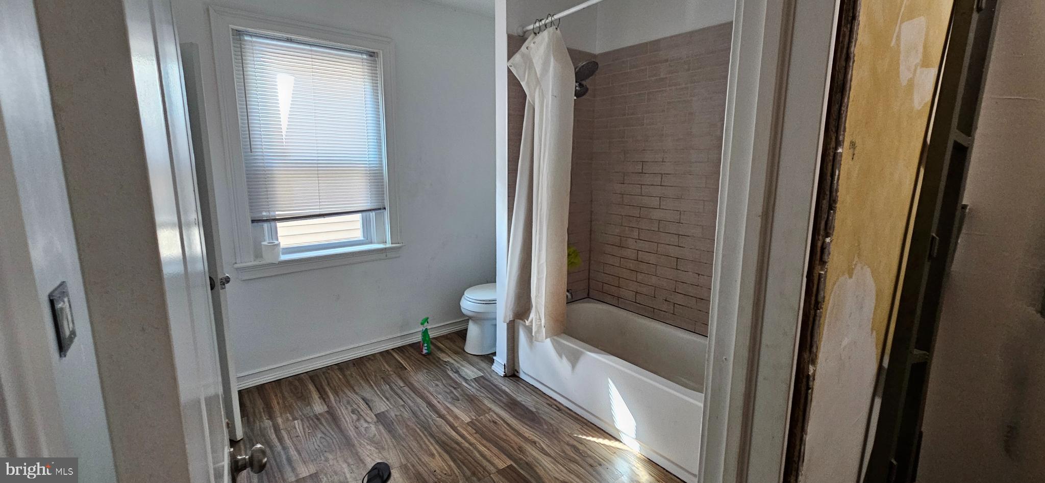 GERMANTOWN - Residential