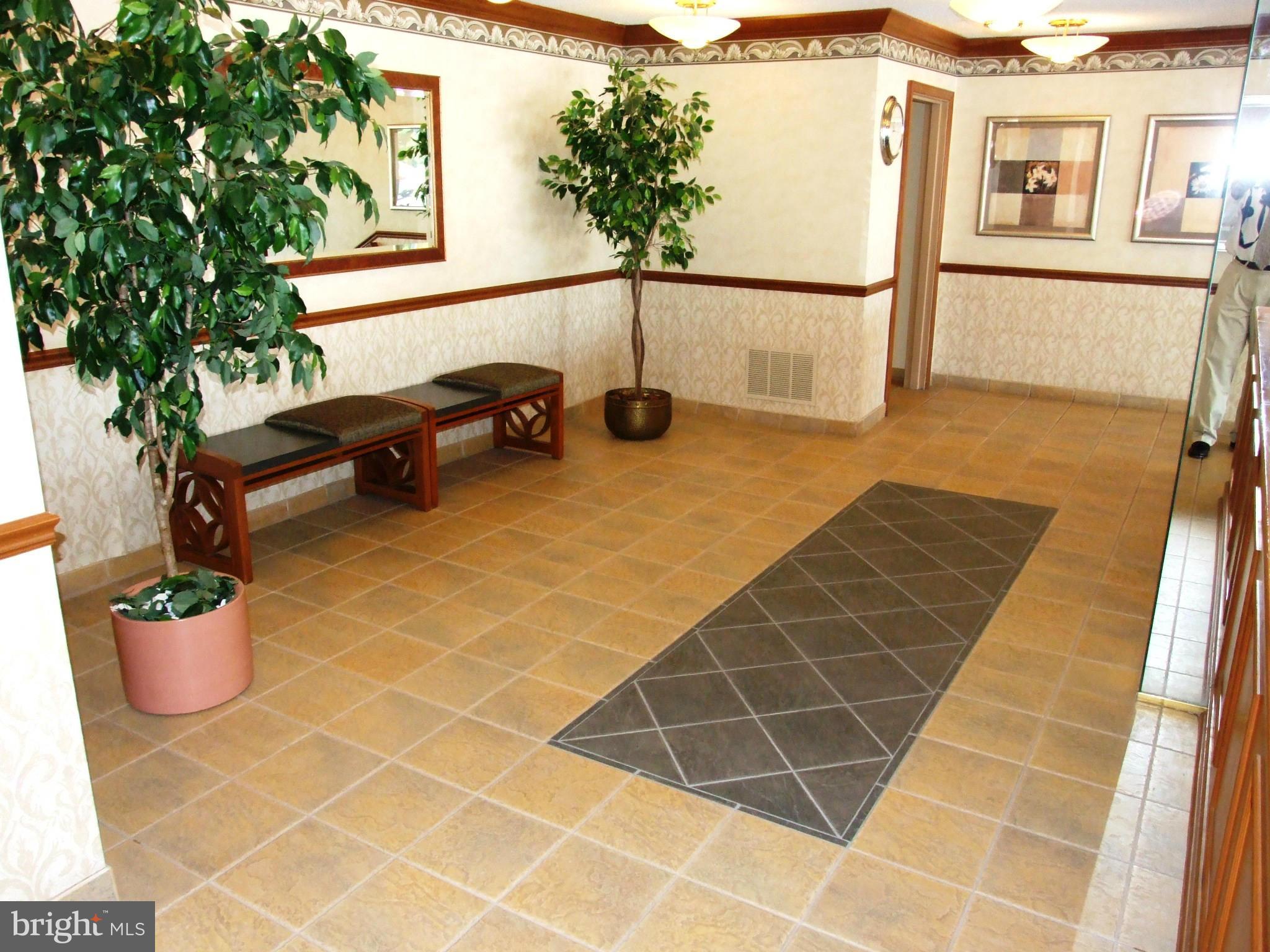 AMERICANA CENTRE - Residential Lease