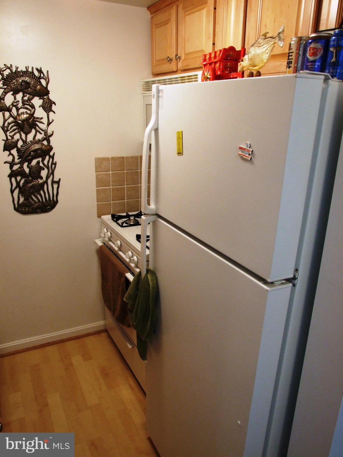 AMERICANA CENTRE - Residential Lease