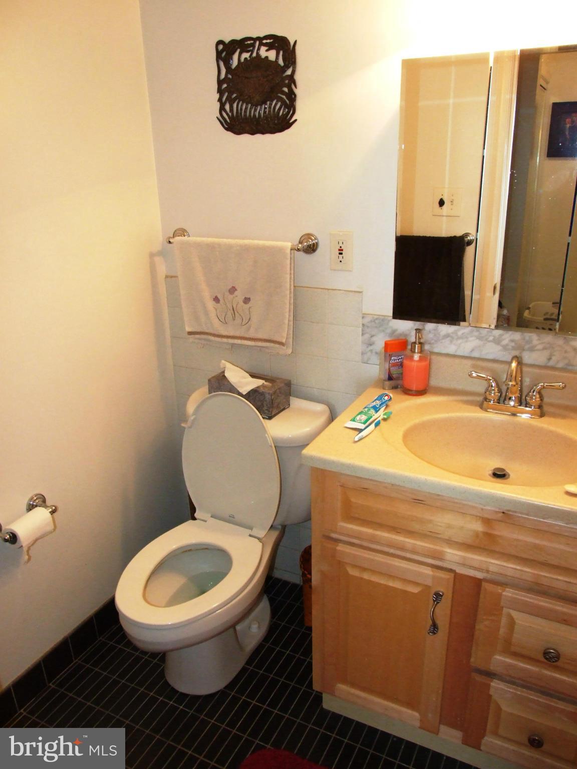 AMERICANA CENTRE - Residential Lease