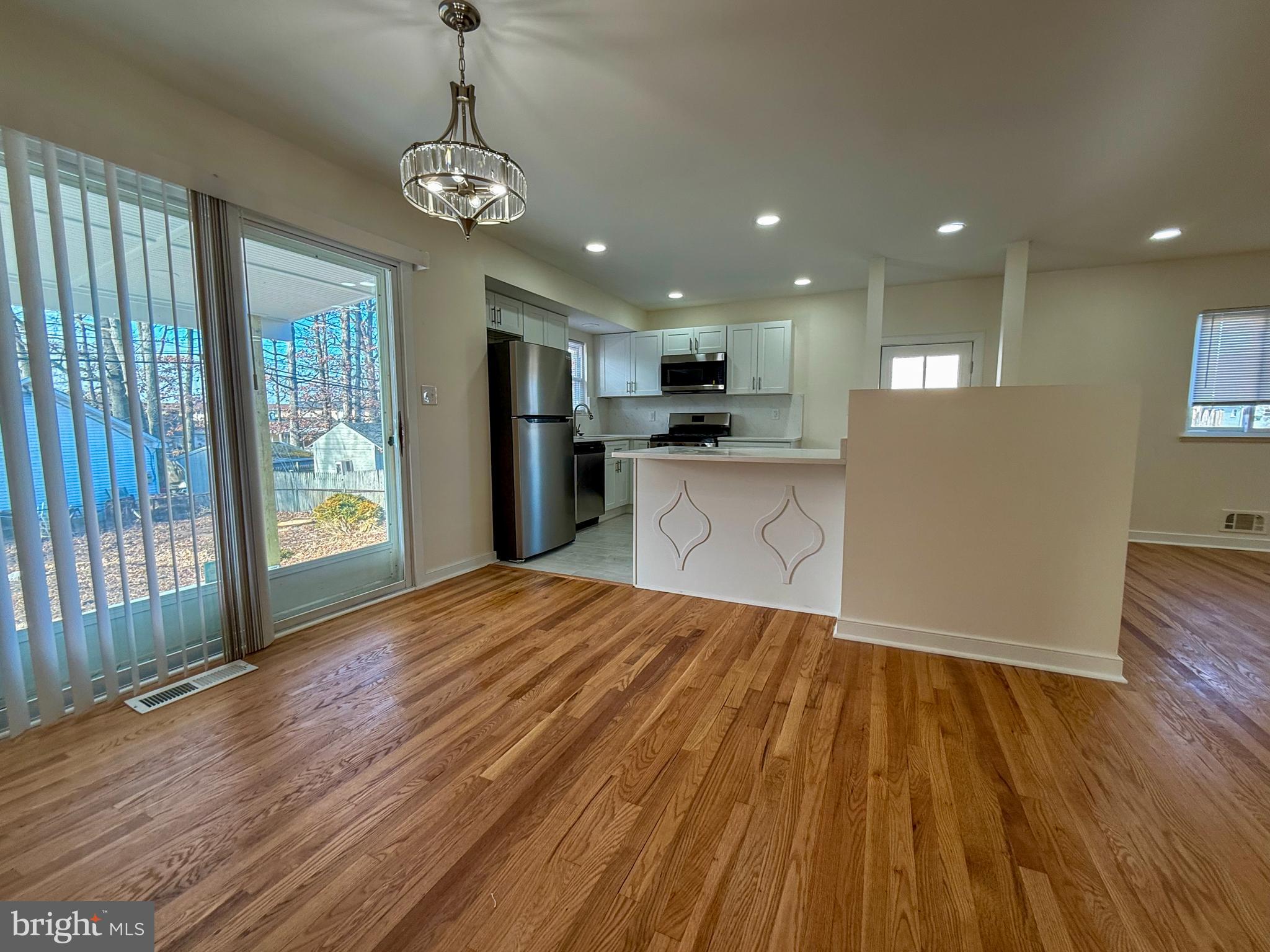 CARROLLWOOD - Residential